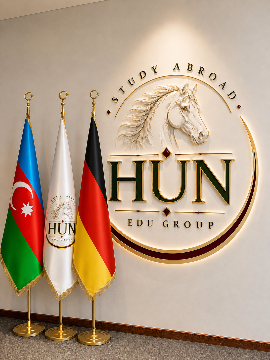Hun Edu Group ofis loqosu və bayraqlar